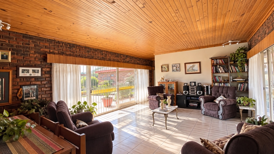 5 Bedroom Property for Sale in Vaalpark Free State